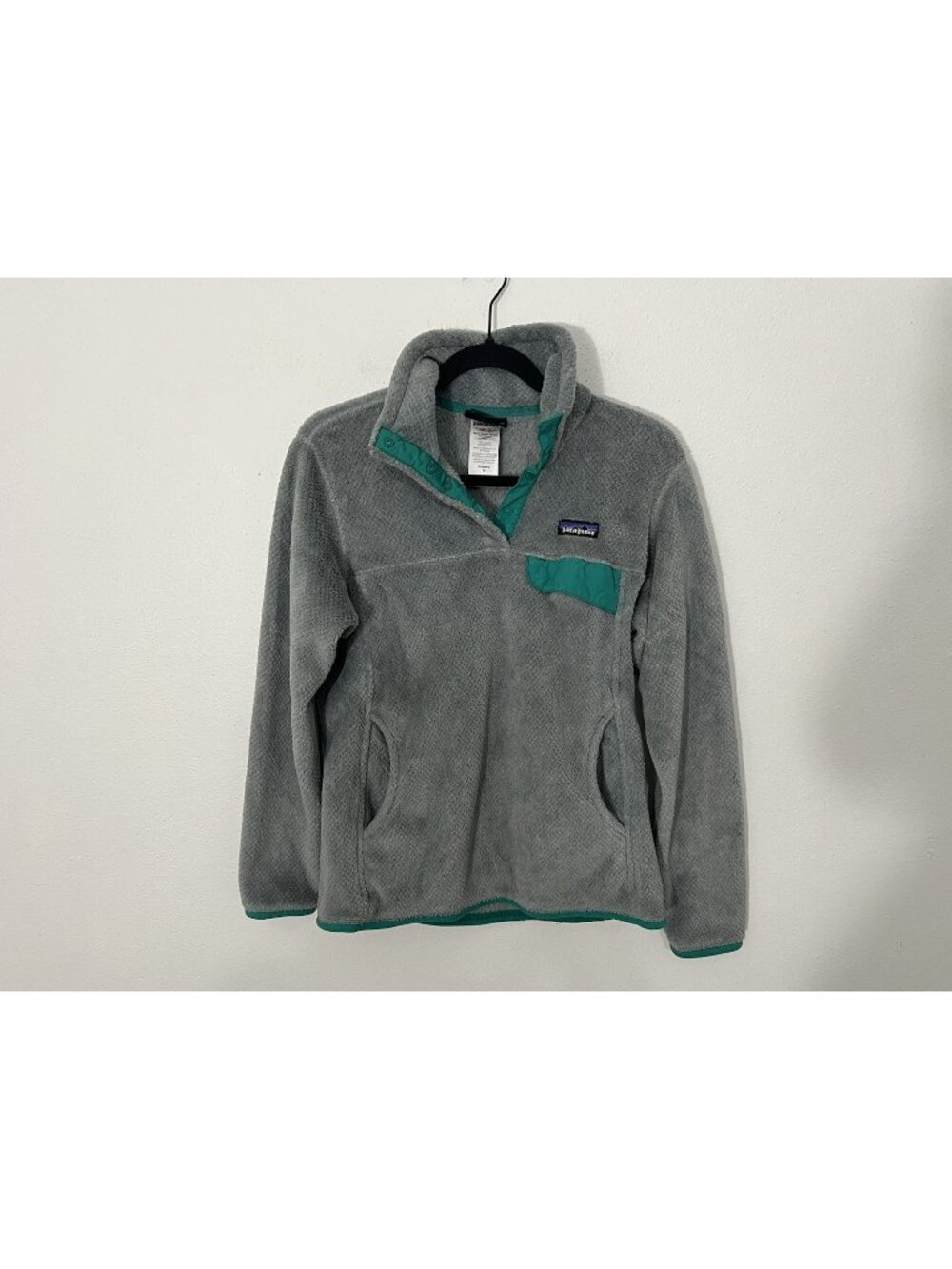Patagonia Women’s  Re-tool Snap-T Fleece Pullover Gray Green Size Medium